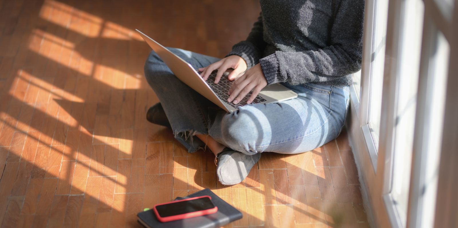 Start a Mom Blog in a Weekend (Free Checklist)