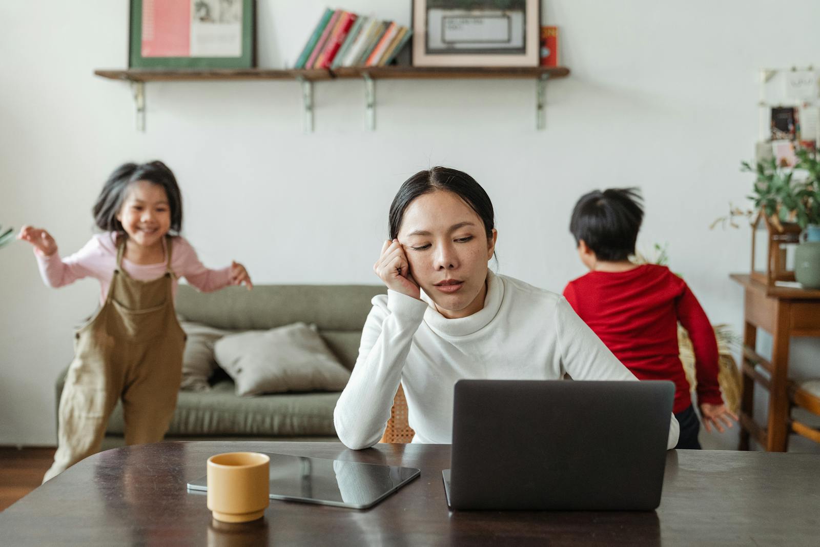 How to Start Affiliate Marketing as a Beginner Mom (Step-by-Step)